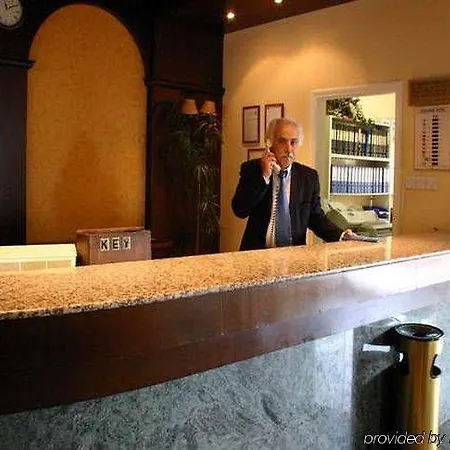 Golden Arches 3* Λεμεσός